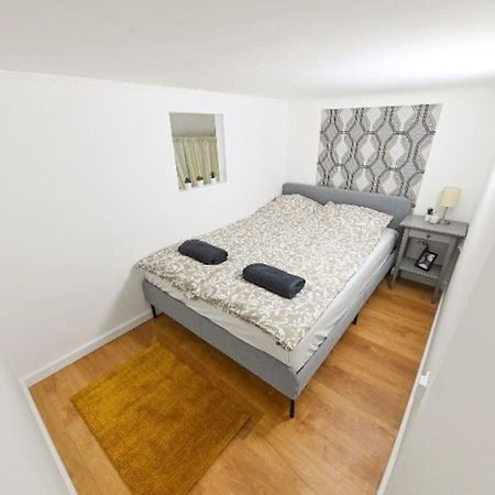 2 Bedroom Flat In Damjanich Str., Hirsch Budapeste Exterior foto